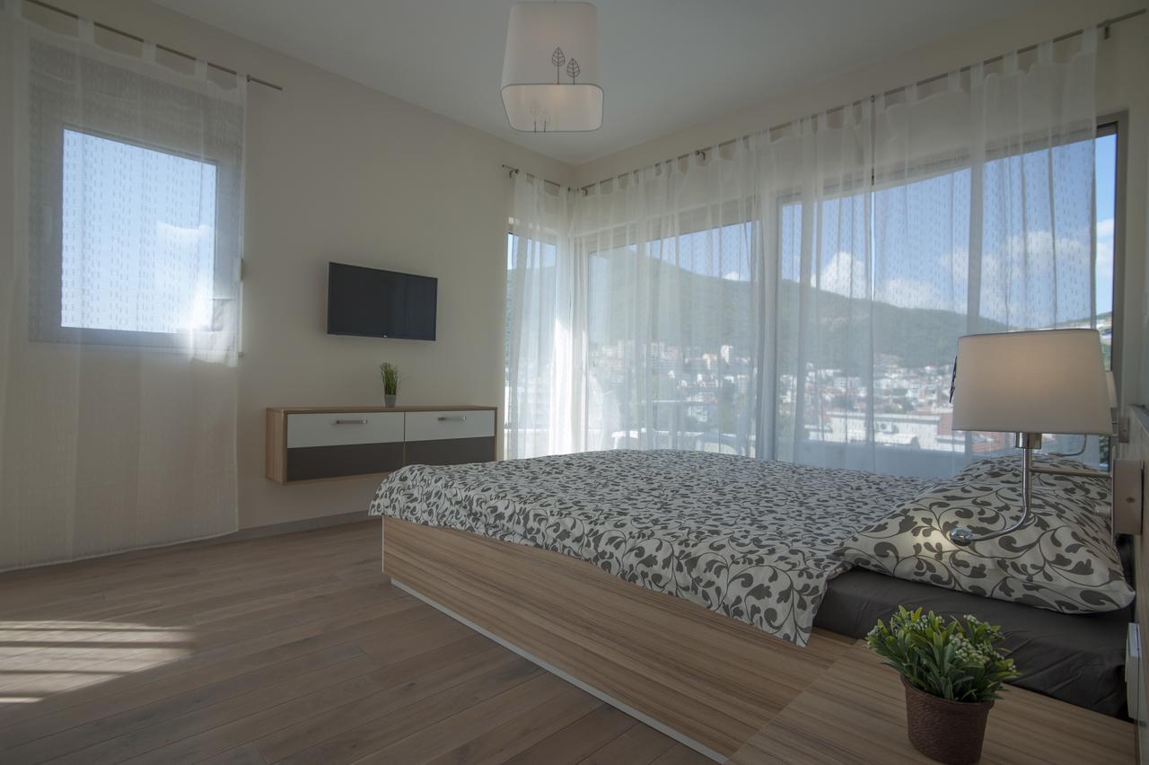 Apartment Jk *